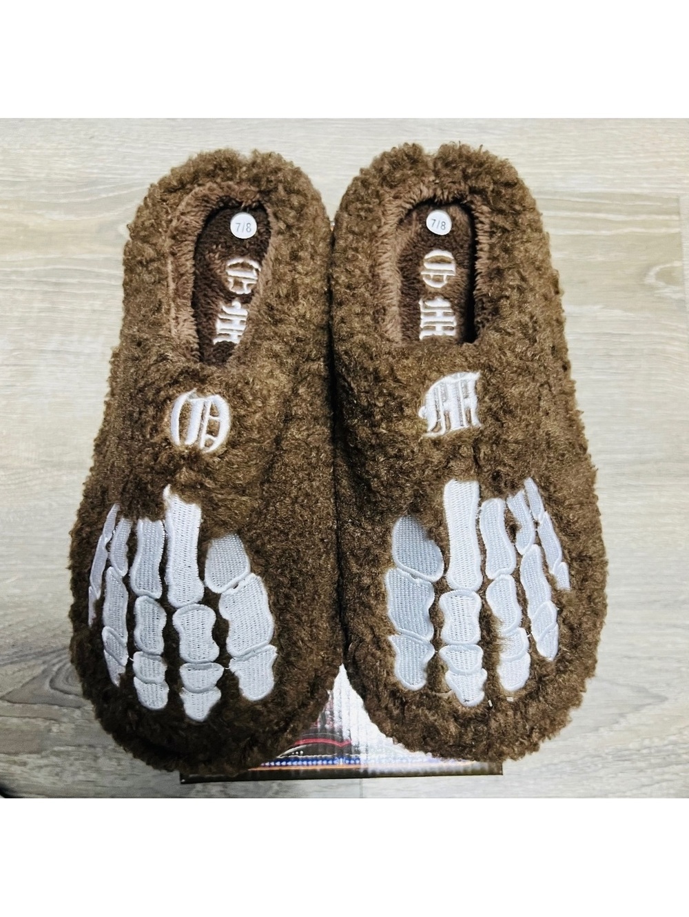 Octavious Marks MOCHA BROWN TEDDY SLIPPERS Size 7/8